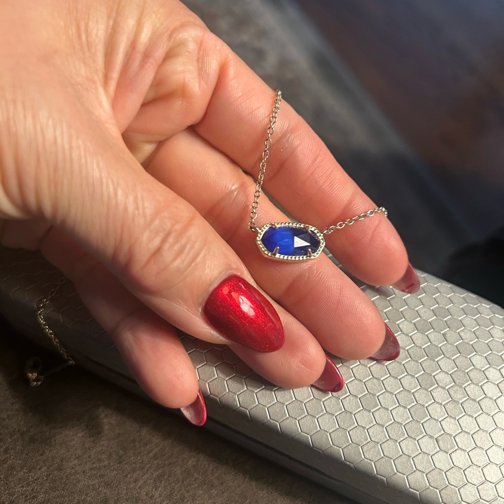 Kendra Scott Elegant Blue and Gold Stud Earrings - Picture 3 of 4